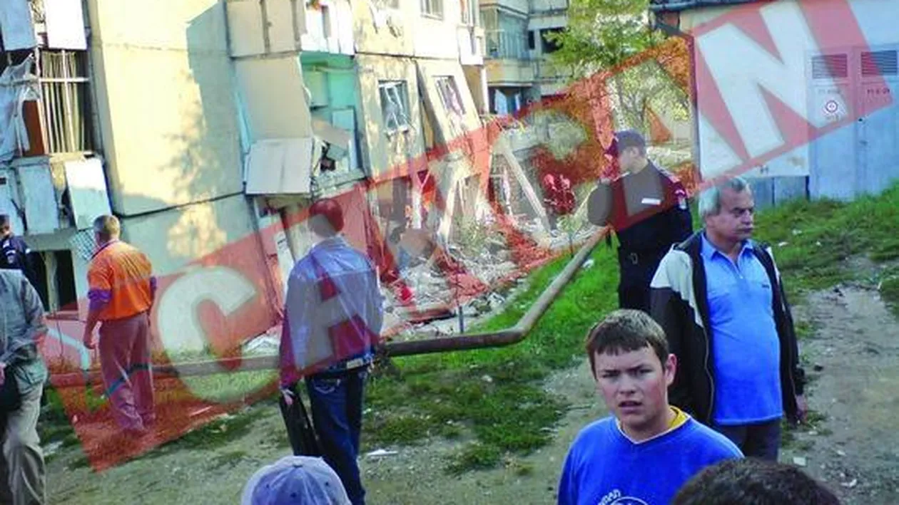 Sute de oameni la inmormantarea victimelor de la Zalau