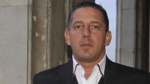 "MOR!" Costin Marculescu, in stare critica la spital! A fost luat cu Salvarea in miez de noapte
