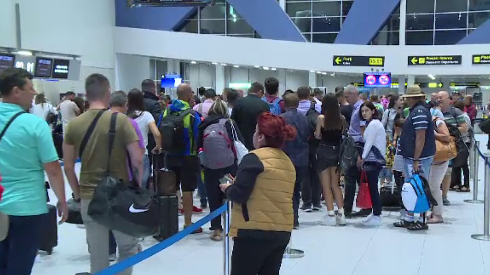 Scandalos! Ce a pățit Marcel: ”Aveam un zbor Tg Mureș - Londra pe data de 15.05 cu Wizzair"