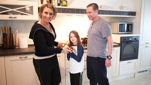 "Anamaria Prodan şi Laurenţiu au divorţat de câteva luni". Un prieten de familie aruncă bomba