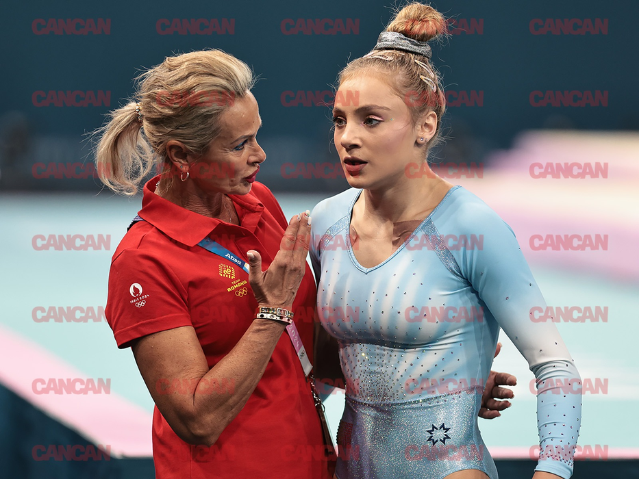 Sabrina Voinea alături de mama ei - care îi este și antrenoare/ sursă foto: CANCAN.RO