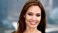 Acum este considerată cea mai sexy femeie din lume! Vezi cum arăta ANGELINA JOLIE la 15 ani 