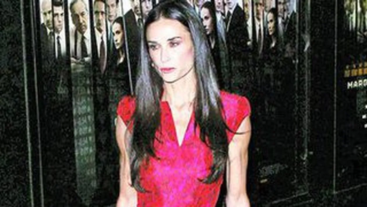 Demi Moore socheaza cu lookul ei! Suferinta a anorexie