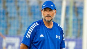 Nicolo Napoli revine la FC „U” Craiova 1948!