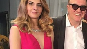Gabriel Cotabiţă şi-a luat casă cu soţia! Mama artistului a sărit şi i-a ajutat cu bani