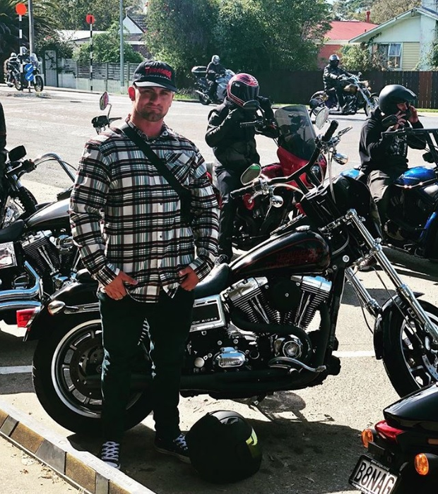 Comediantul Johnny Danger a murit. Vedeta de pe Instagram a suferit un accident de motocicletă
