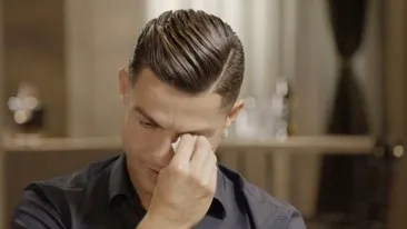 Cristiano Ronaldo a izbucnit în lacrimi când a văzut imagini nepublicate cu tatăl său alcoolic