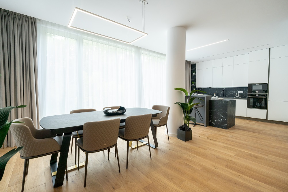Stejarii Collection, cel mai nou proiect marca Țiriac Imobiliare, a fost inaugurat:  complexul își deschide oficial porțile pentru noii chiriași elevând standardele rezidențiale de lux