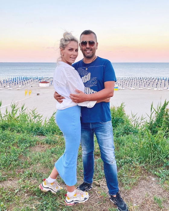 Iulia Albu a umilit-o pe Andreea Bănică pentru criticile acide lansate la adresa ei: “Am primit un mesaj urât în care m-a ameninţat că-mi…”