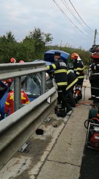 Trei accidente grave în această dimineață! Un tânăr de 28 de ani a ajuns în comă, la spital. FOTO