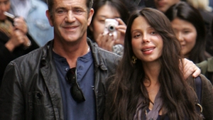 Mel Gibson se mai intalneste cu Oksana Grigorieva! Luna viitoare, la tribunal...
