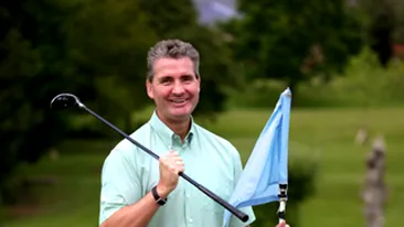 Joaca golf, desi e orb