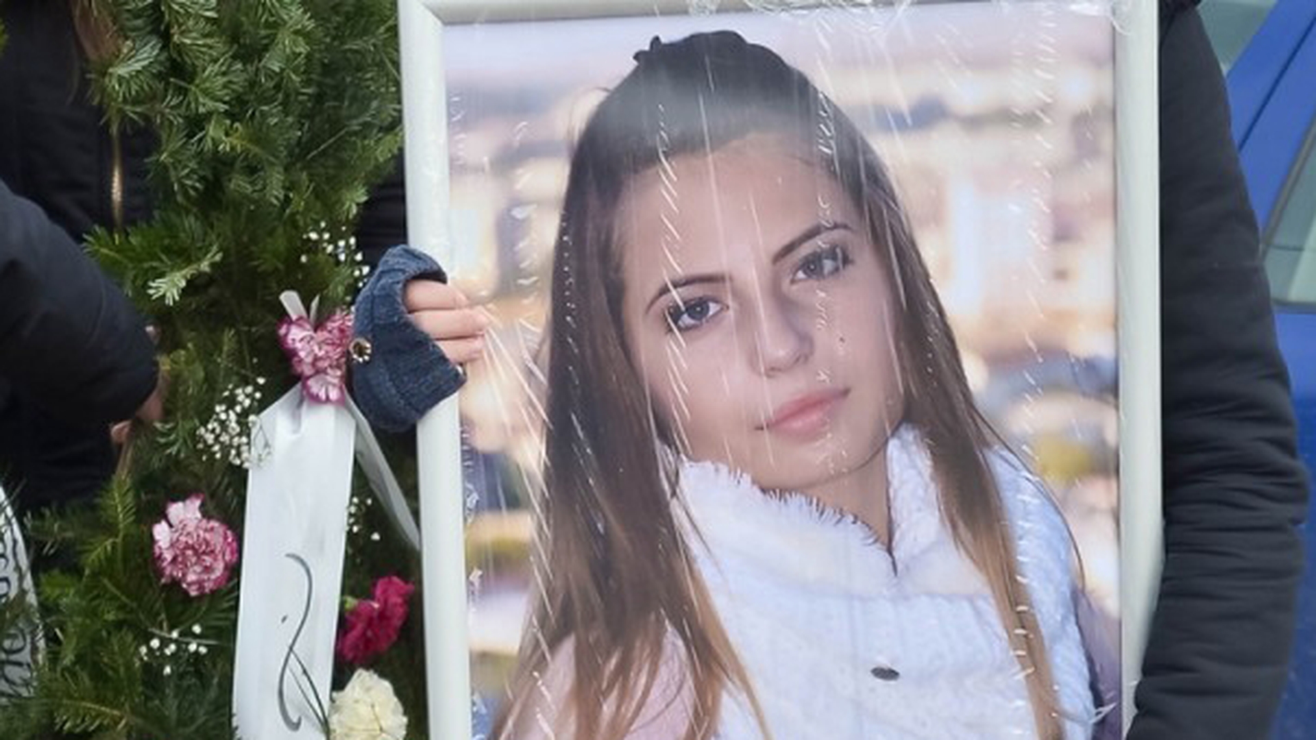 Tatal fetei ucise in parcul Copou vorbeste despre comportamentul ucigasului: "Pune capul in pamant si ..."