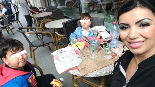 ADRIANA BAHMUŢEANU a făcut anunţul în această dimineaţă, după ce a ajuns de urgenţă la spitalul de copii
