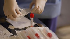 Coronavirus România 14 septembrie. A scăzut numărul infectărilor, dar câte...