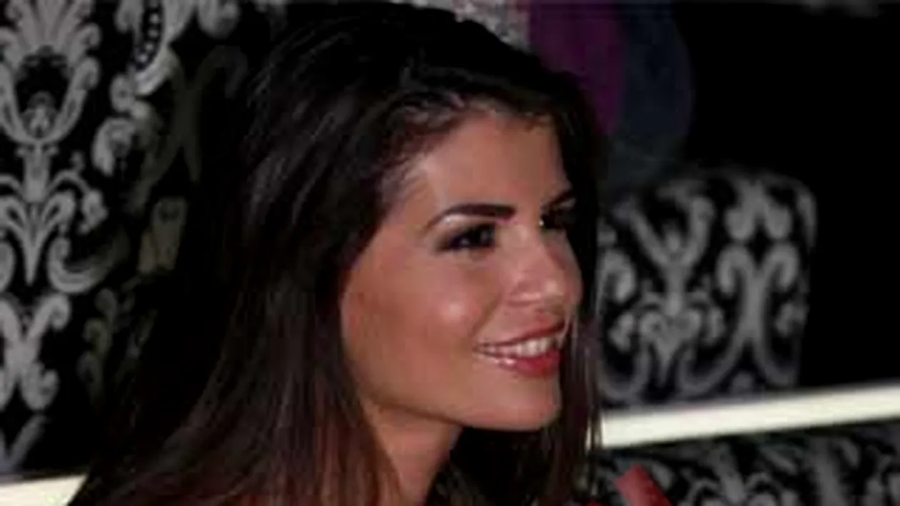 Monica Columbeanu: Programul nu-mi permite sa imi vizitez rudele si vecinii din Bacau. Mi-e dor de ei!