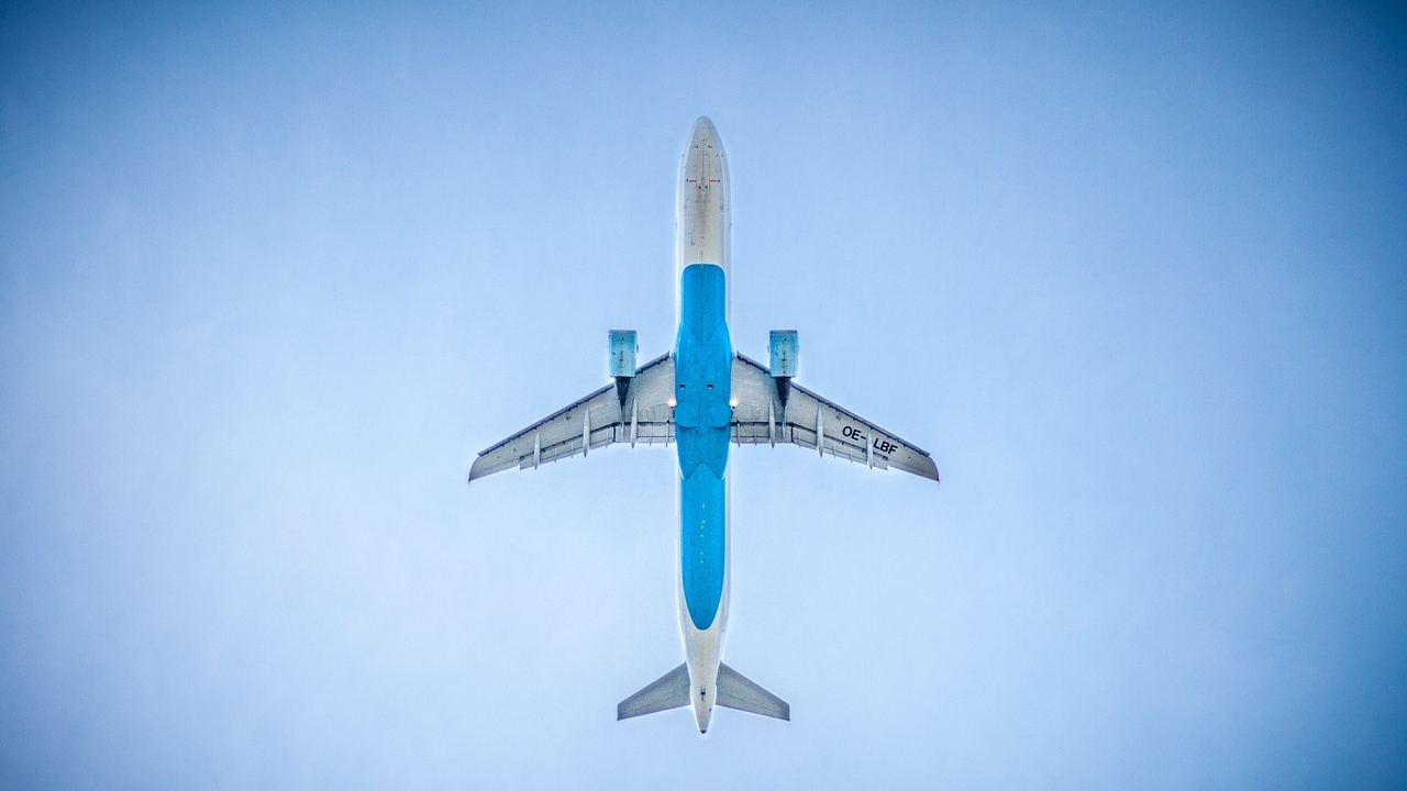 Ryanair, amenințată cu suspendarea zborurilor! Ce s-a întâmplat
