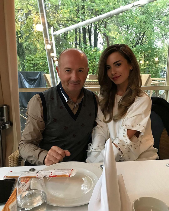 Raluca Lungu alături de celebrul ei tată, care are o avere estimată la peste 23 de milioane de euro