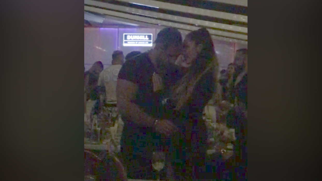 Adriana Zoica și Alex, partenerul ei, într-un renumit club din Mamaia