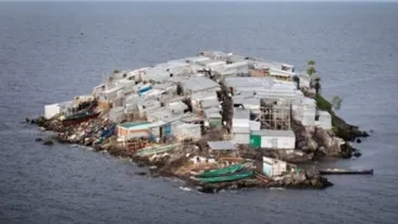 Imagini SENZATIONALE de pe cea mai populata insula din lume! O sa ramai masca daca afli ce se gaseste aici