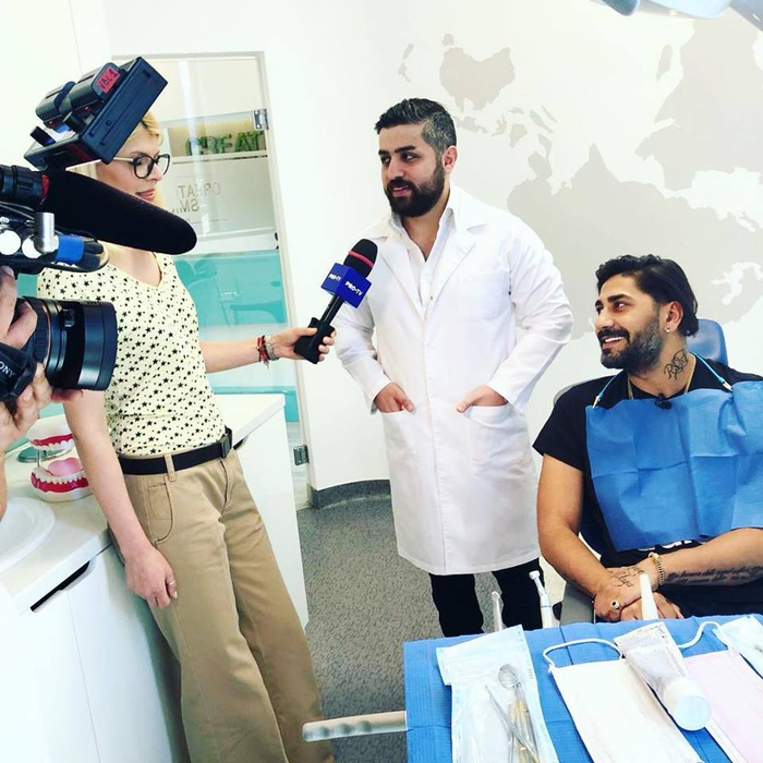 Connect-R l-a ajutat pe un artist cunoscut de la noi să nu divorțeze. Metoda inedită care a funcționat