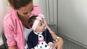 BIANCA DRĂGUŞANU i-a pus gene false fiicei sale! Uite cum arată micuţa SOFIA