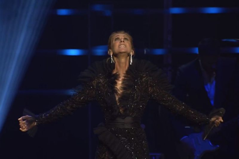 Cum arată Céline Dion, la 51 de ani! O imită pe fiica lui Johnny Deep?