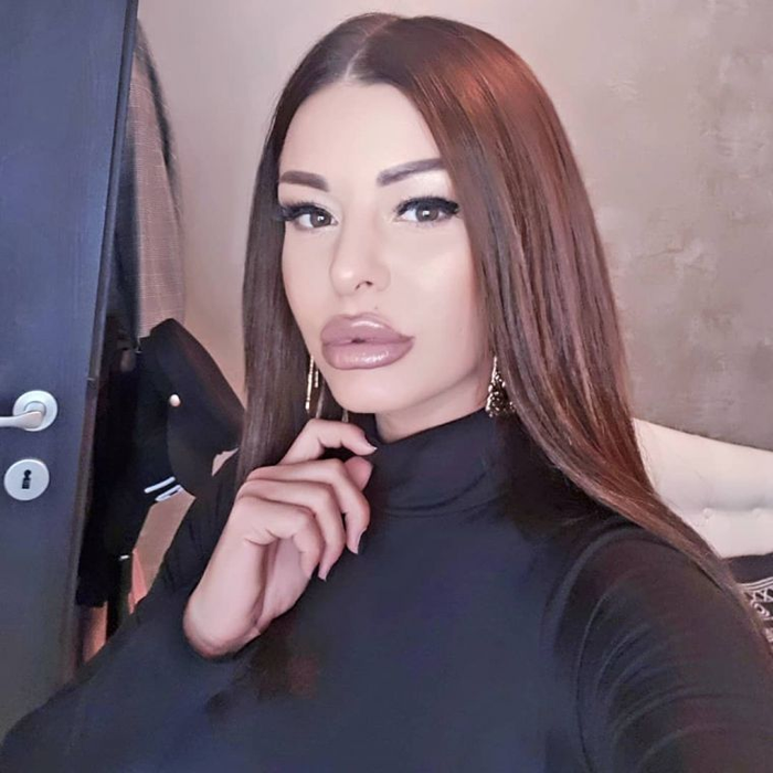 Ana Mocanu, decizie radicală! Fosta asistentă TV apelează la o nouă intervenție estetică