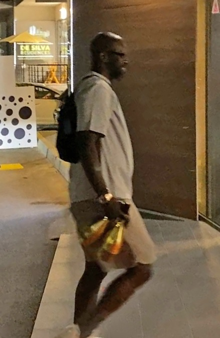 Black Coffee și-a luat în cameră două sticle de Armand de Brignac