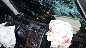 Încă o tragedie pe şosea! Maşina s-a răsturnat, iar cele trei persoane... 