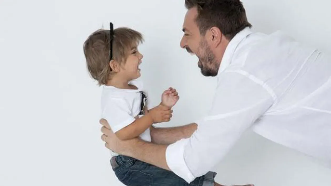 HORIA BRENCIU are o familie fericită! Uite cum arată băieţelul adoptat la trei ani