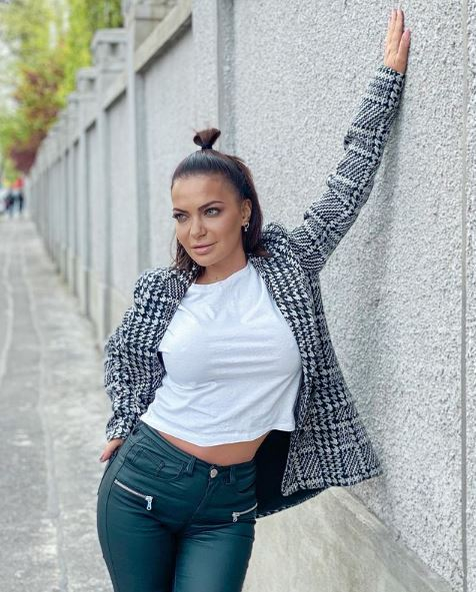 Andreea Antonescu s-a vaccinat anti-COVID! Mesajul transmis de artistă: ”Știu că e un subiect delicat!”