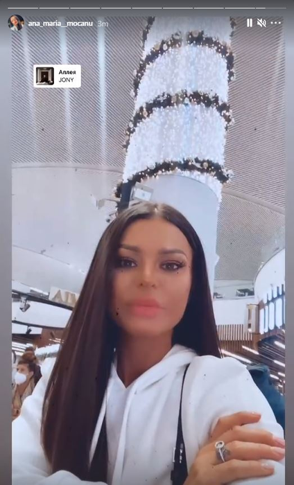 Ana-Maria Mocanu, mesaje “înțepătoare” după ce fostul ei iubit s-a pozat cu Bianca Drăgușanu: “Fă-o din dragoste, nu pentru dragoste”. Fosta asistentă TV a plecat și ea în Dubai