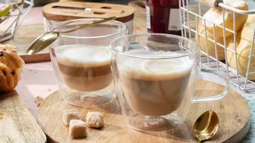 (P) Căni și pahare care transformă fiecare băutură într-un moment special