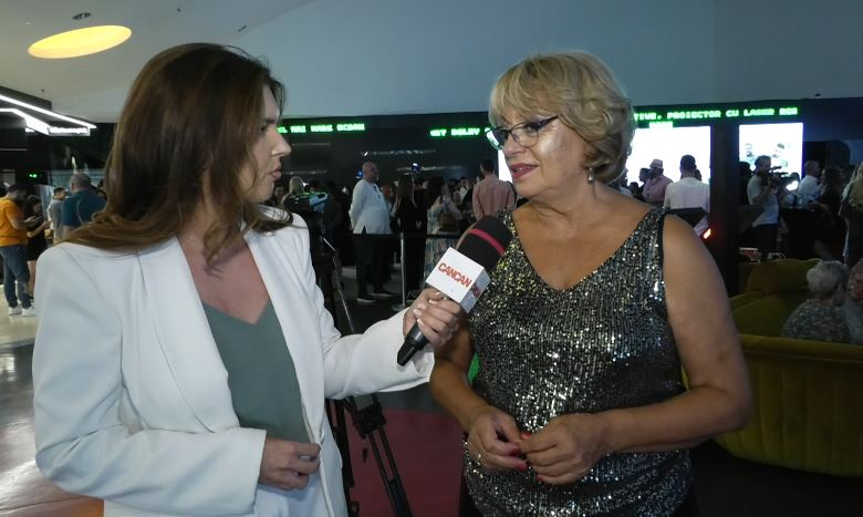 Adriana Trandafir a dezvăluit ce relație are, de fapt, cu fiul ei