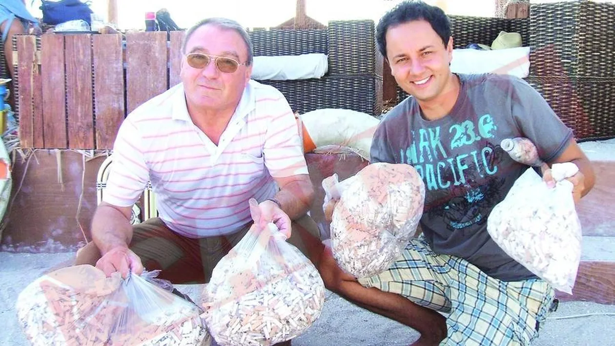 Catalin Maruta face curatenie pe plaja din Costinesti