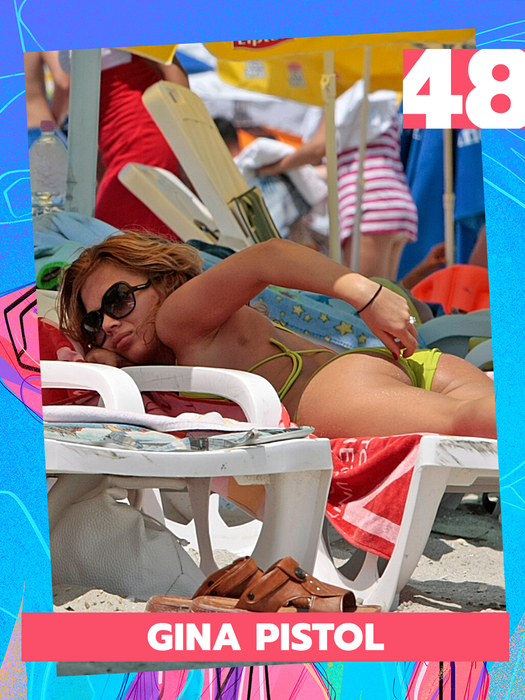 Top 50 de vedete puse în “dificultate” de bikini și sutien. Bianca Drăgușanu, Loredana Chivu, Daniela Crudu și-au băgat mâna și…
