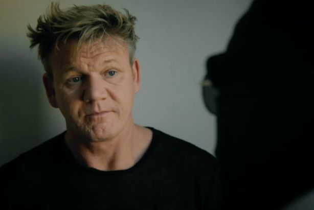 Celebrul GORDON RAMSAY a dezvăluit în direct ce ingrediente conţine cocaina. A „gătit” periculosul drog chiar în faţa telespectatorilor şi a început să plângă