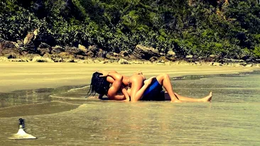 Sex la Insula Iubirii. Cele mai fierbinți scene din sezoanele trecute | VIDEO 18+