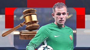 Au rupt legătura de la bani, iar acum... Bogdan Lobonț e la cuțite cu fiul său! Războiul se poartă în Tribunale