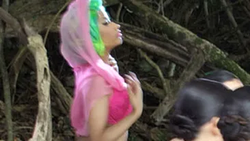 Nicki Minaj a vrut sa-si omoare tatal! Vezi ce a facut-o sa-si doreasca asta!