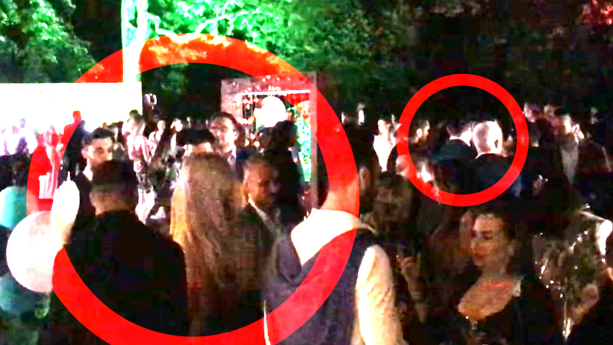 Bianca Drăgușanu & Alex Bodi, la  prima întâlnire în public cu Victor Slav