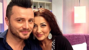 Surpriză uriașă făcută de Tavi Clonda pentru Gabriela Cristea! S-a întâmplat în platoul unei emisiuni! A scos telefonul și a filmat tot