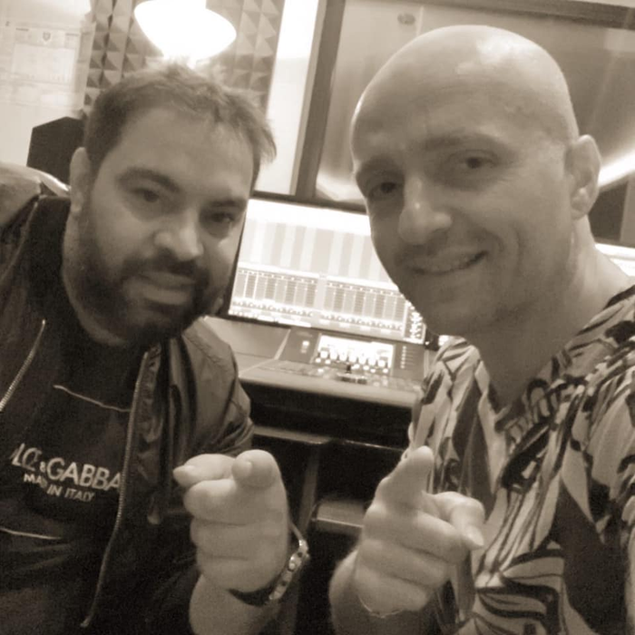 Costi Ioniță duce o viață de star în America. S-a schimbat mult și colaborează cu artiști de top