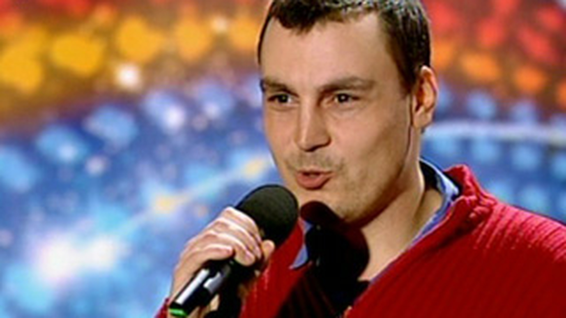 Talentul lui e limba engleza! L-a tradus pe Florin Salam si Trandafir de la Moldova si a cantat fabulos!