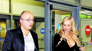 Ce mica este lumea! Ex-logodnica lui Costi Ionita s-a distrat in Turcia cu fostul iubit al Celiei