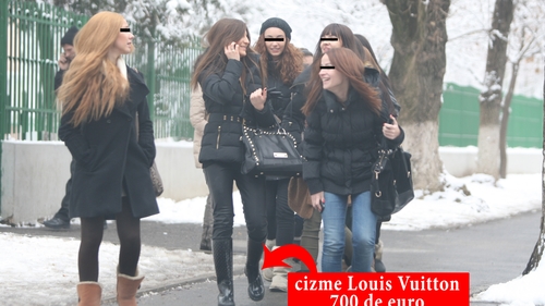 Parada modei la liceul Jean Monnet. Elevii au prezentat colectia de iarna si au defilat cu haine si accesorii de mii de euro