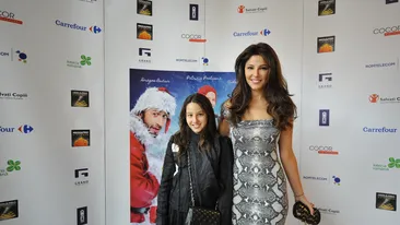 La noua ani, fiica Oanei Cuzino le face concurenta serioasa divelor patriei. Poarta accesorii de mii de euro, de marca