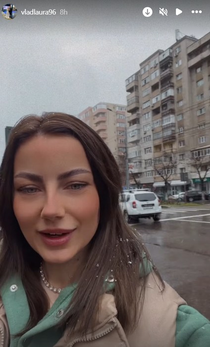 Laura și-a schimbat culoarea părului/ Sursa foto: Instagram
