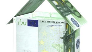 Un batran de 97 de ani, acuzat pentru o frauda de 4 milioane de euro!